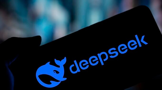 Deepseek wording and logo